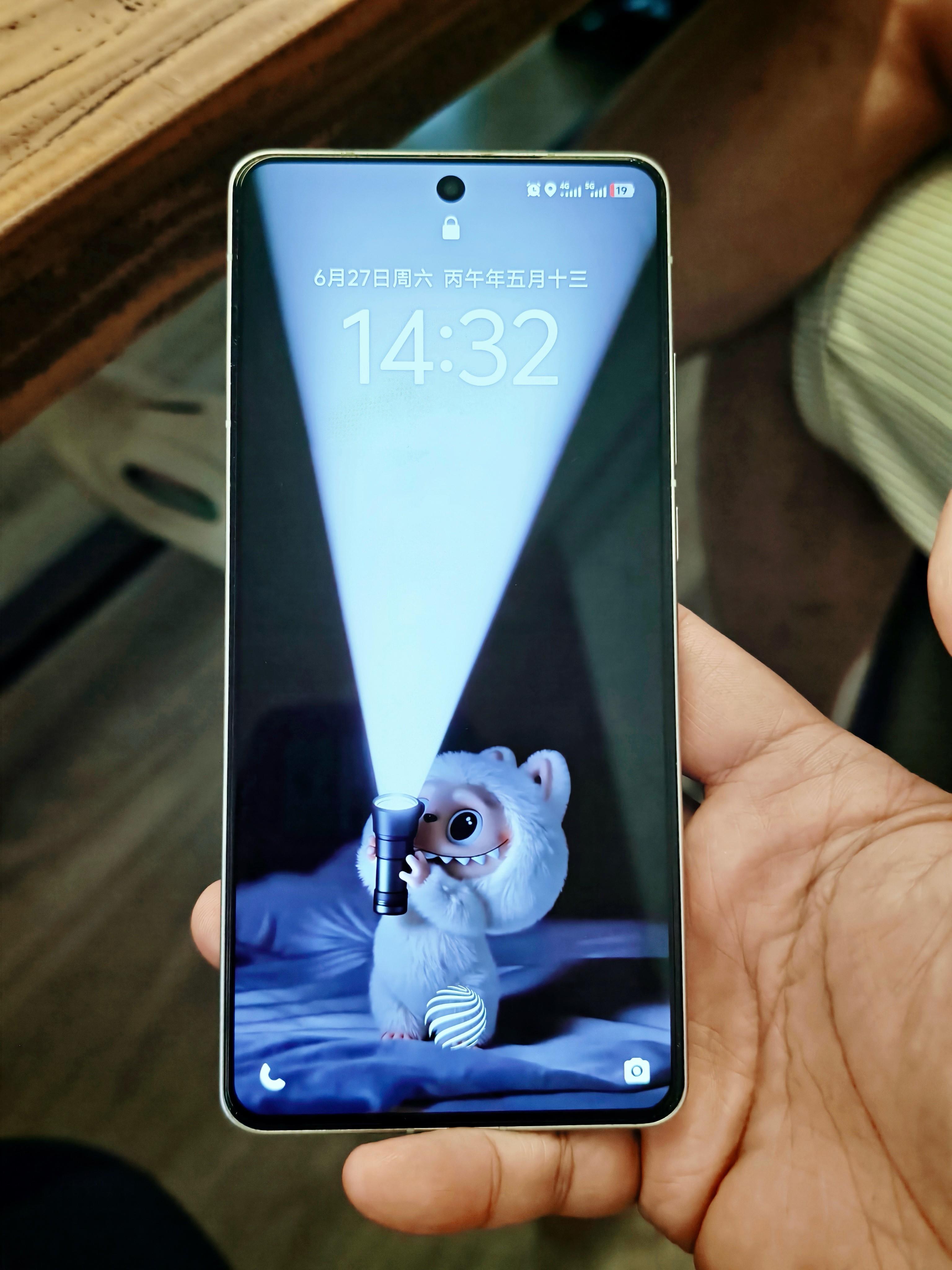vivo铁粉|X100s首发1T,用到現在只吐槽一点
